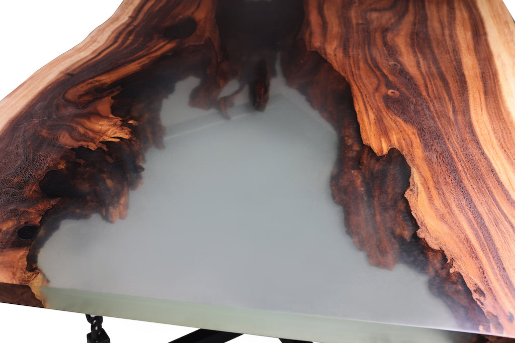 Epoxy LuxeWildwood Artisan Table